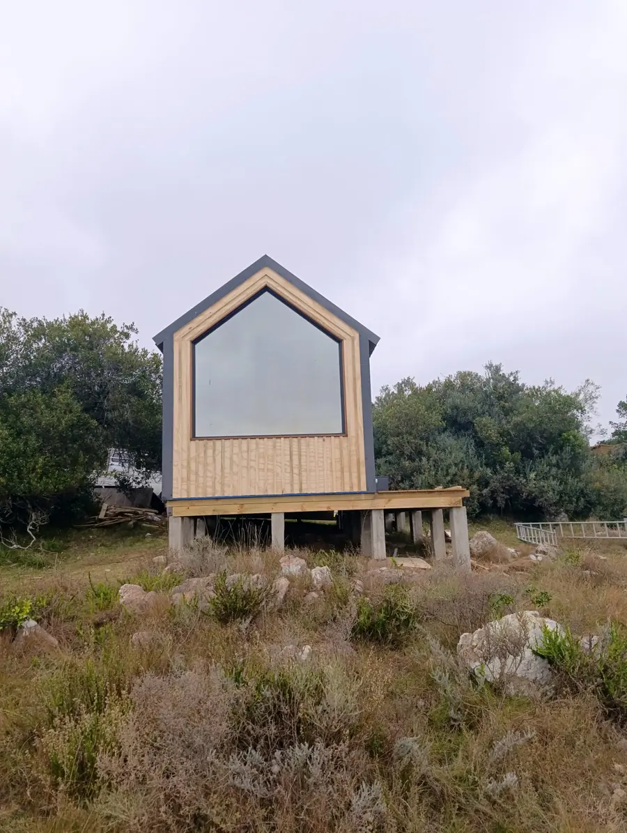Casa de madera estilo clásico