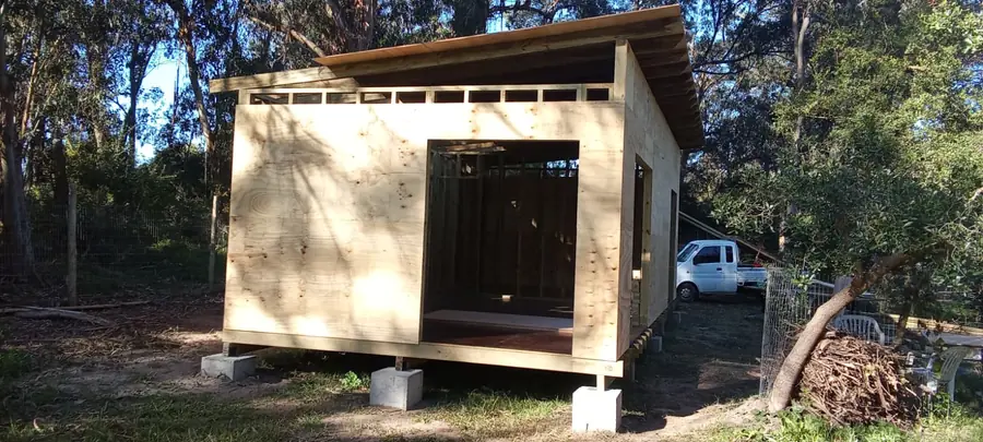 Cabaña de madera terminada