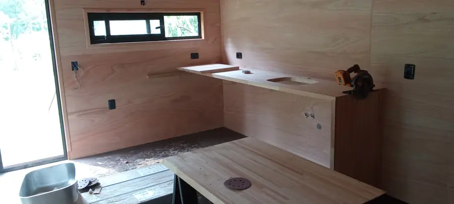 Cocina interior en madera