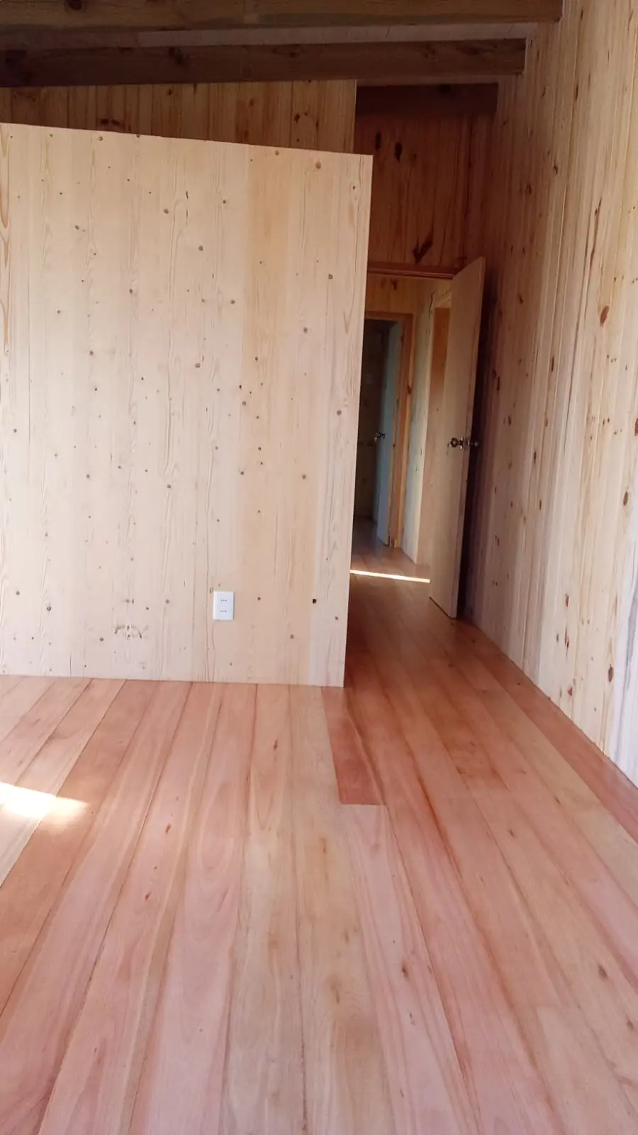 Interior revestido en madera